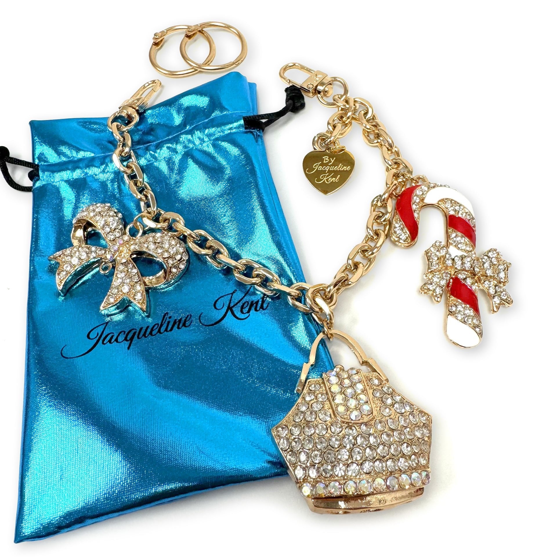 CHARMING CHAIN HOLIDAY GIRL