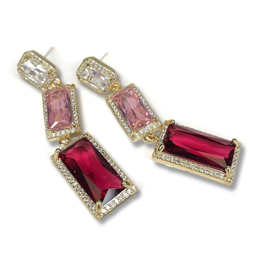 EARRING THREE CRYSTAL DROP RED