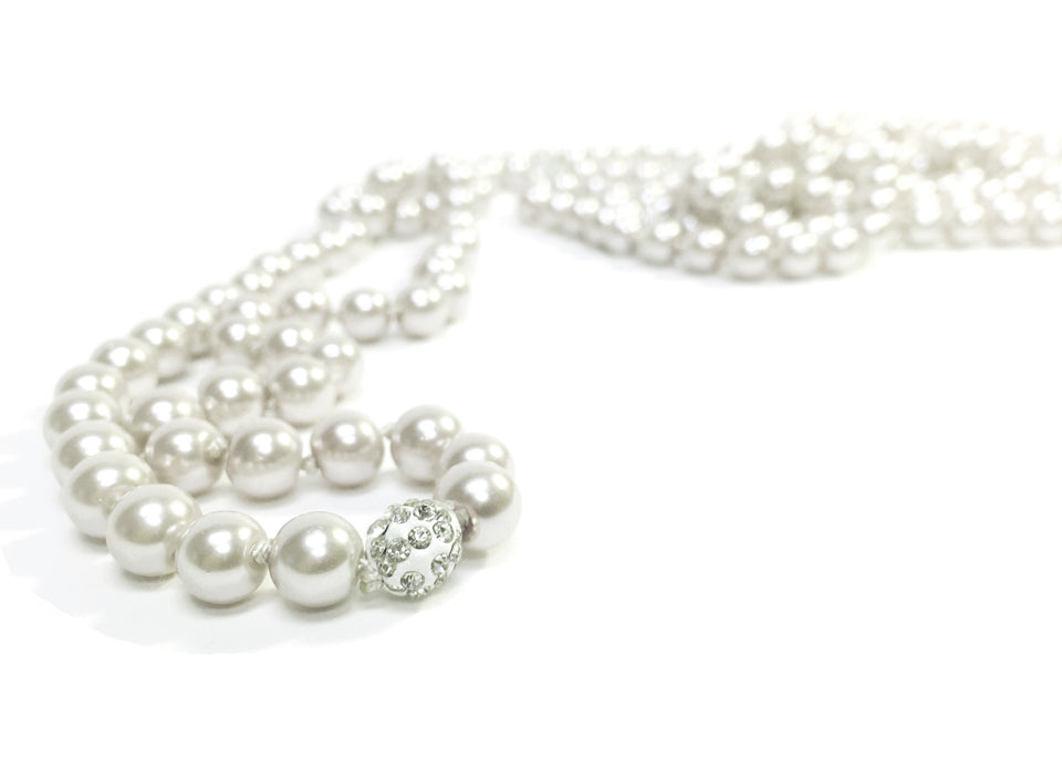 NECKLACE PEARLS WHITE