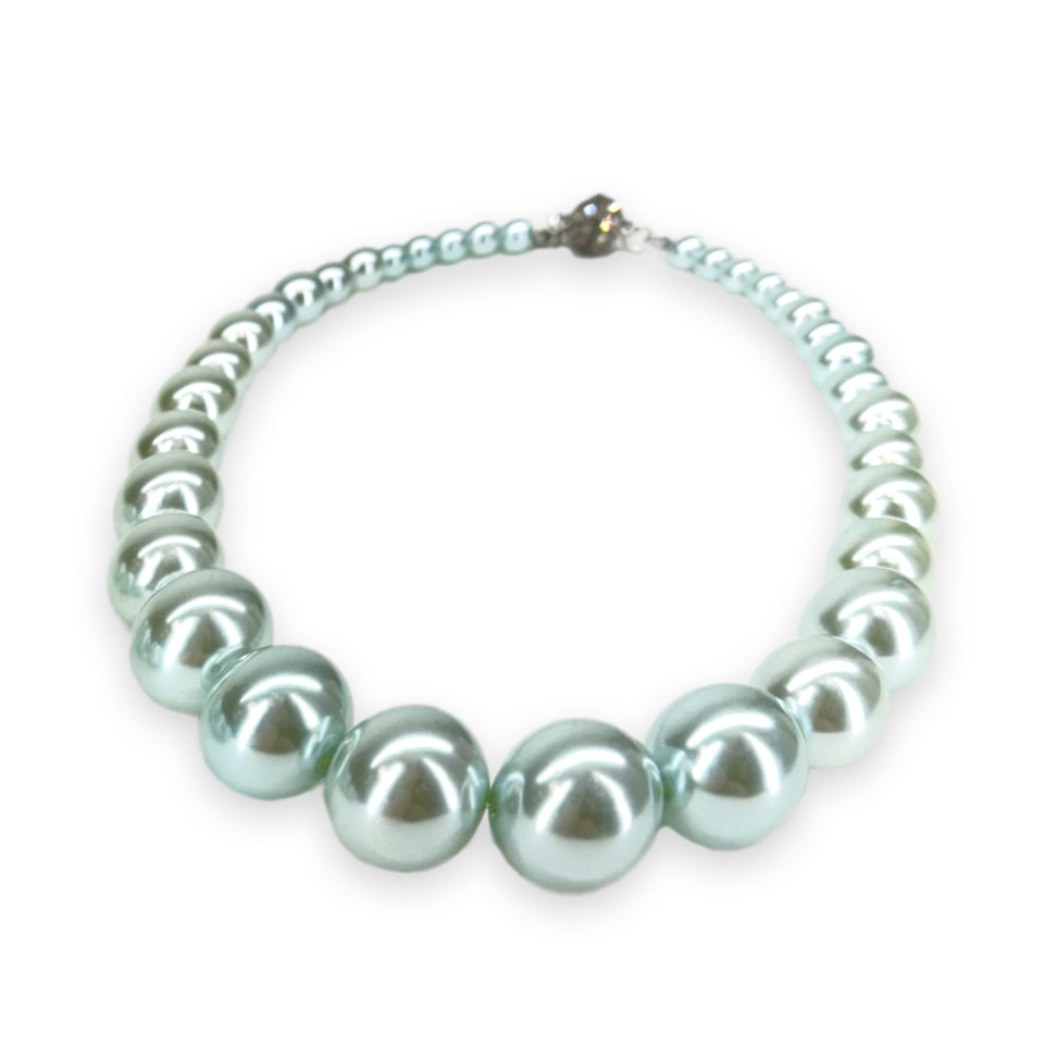 NECKLACE WILMA FLINTSTONE PEARLS BLUE