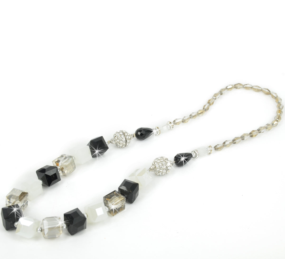 NECKLACE SQUARES 3 IN 1 WHITE/BLACK