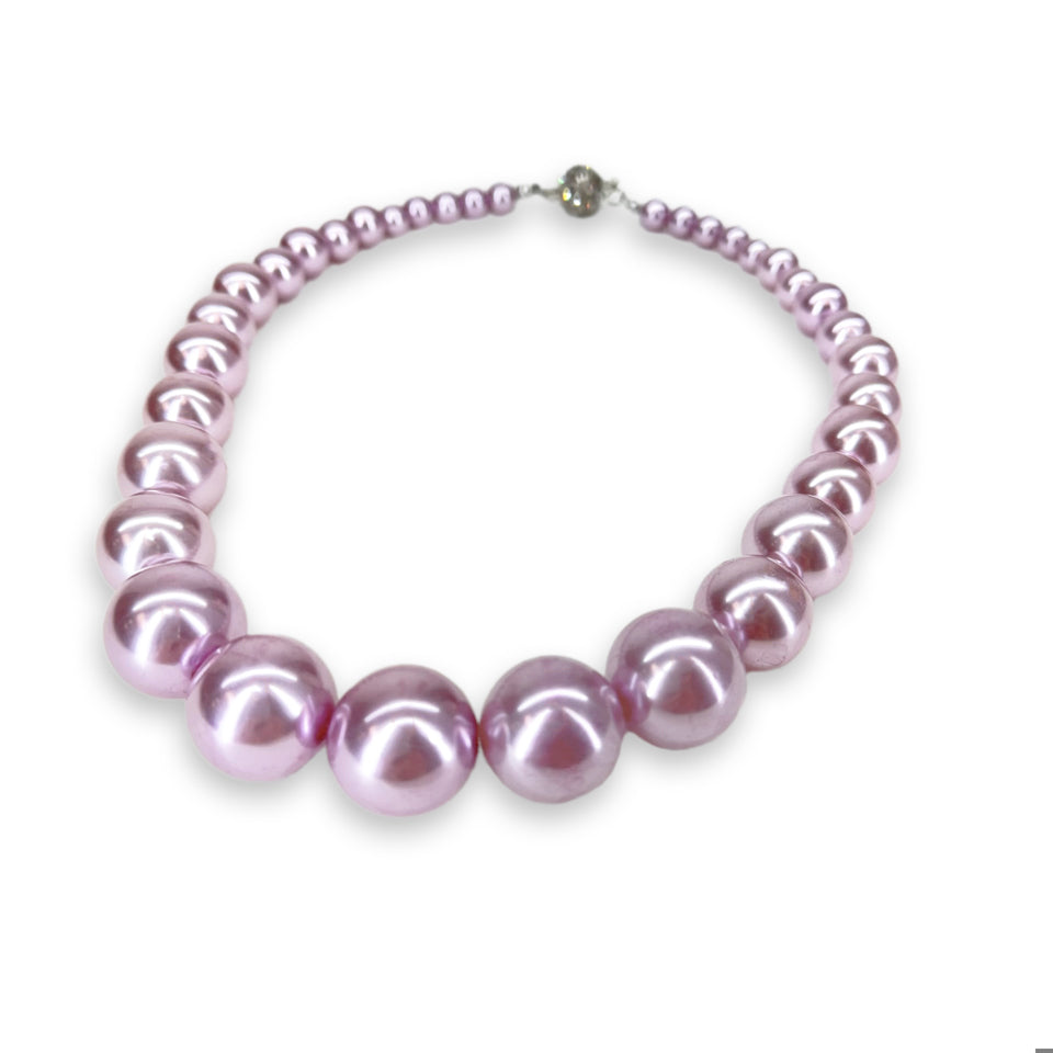 NECKLACE WILMA FLINTSTONE PEARLS LAVENDER