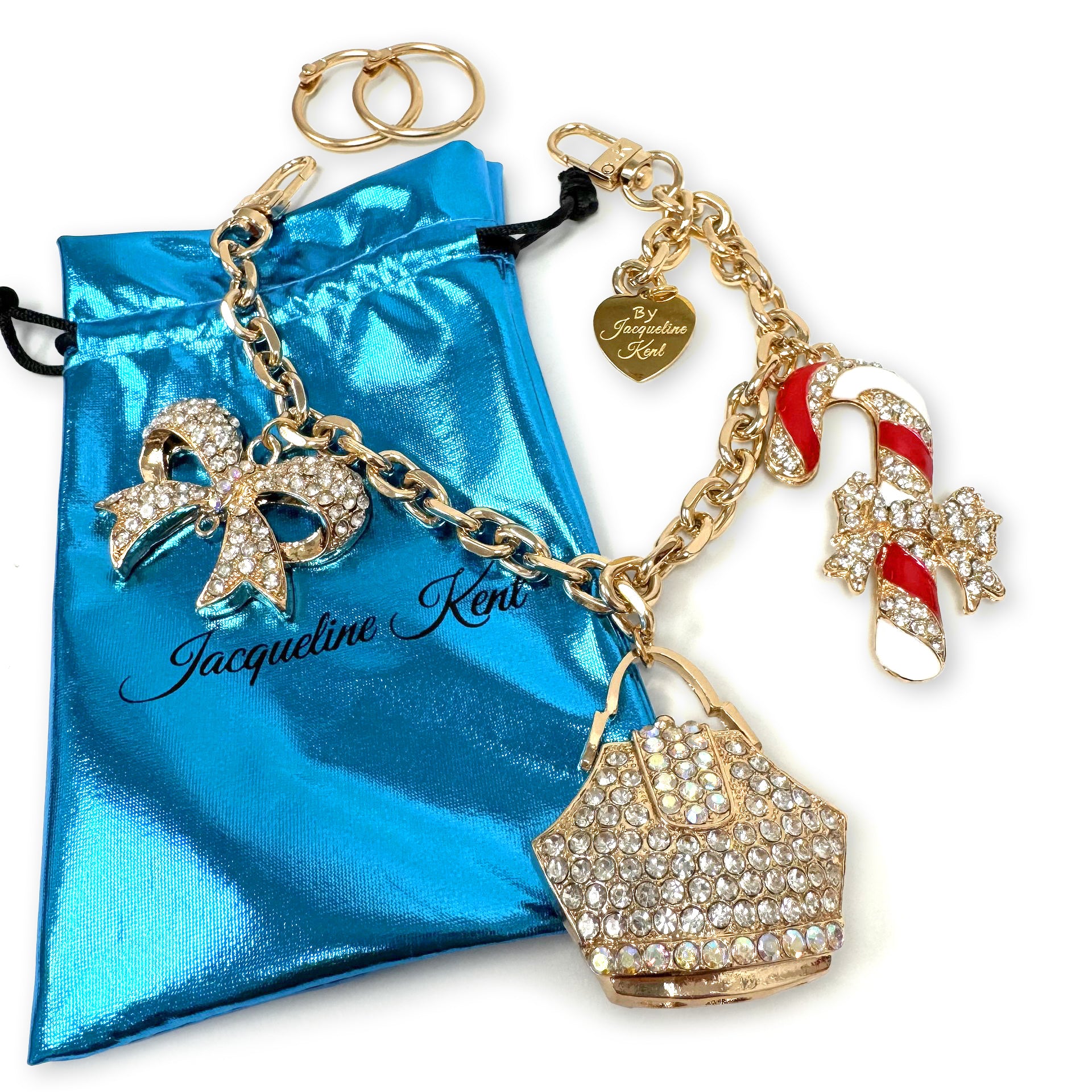 CHARMING CHAIN HOLIDAY GIRL