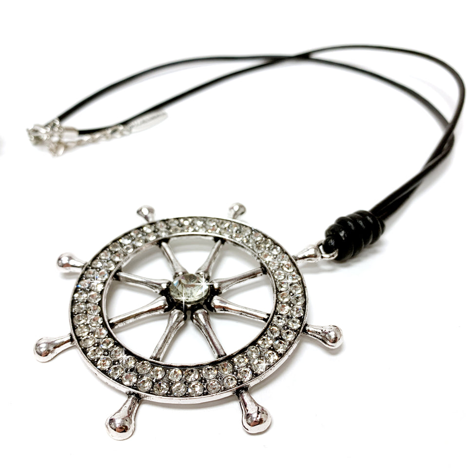 NECKLACE SHIP WHEEL SILVER