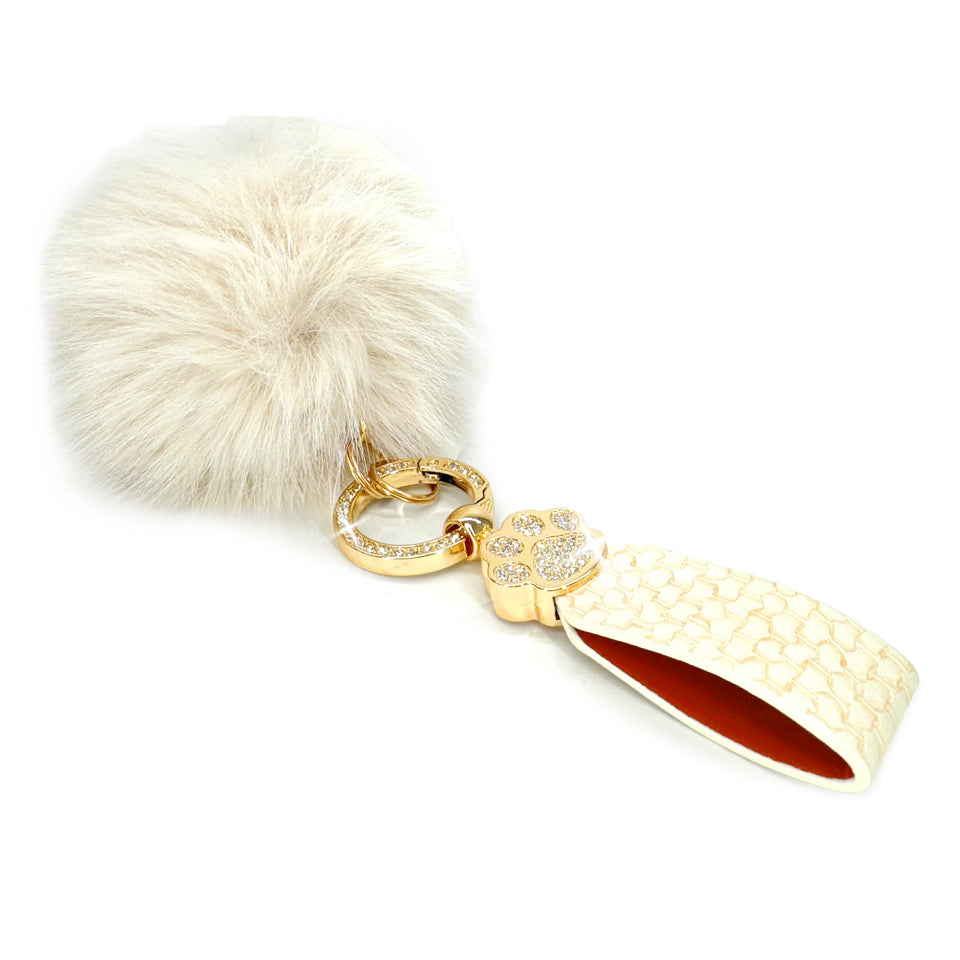 FAUX FUR FANTASY - PENDANT KEYCHAIN CREAM